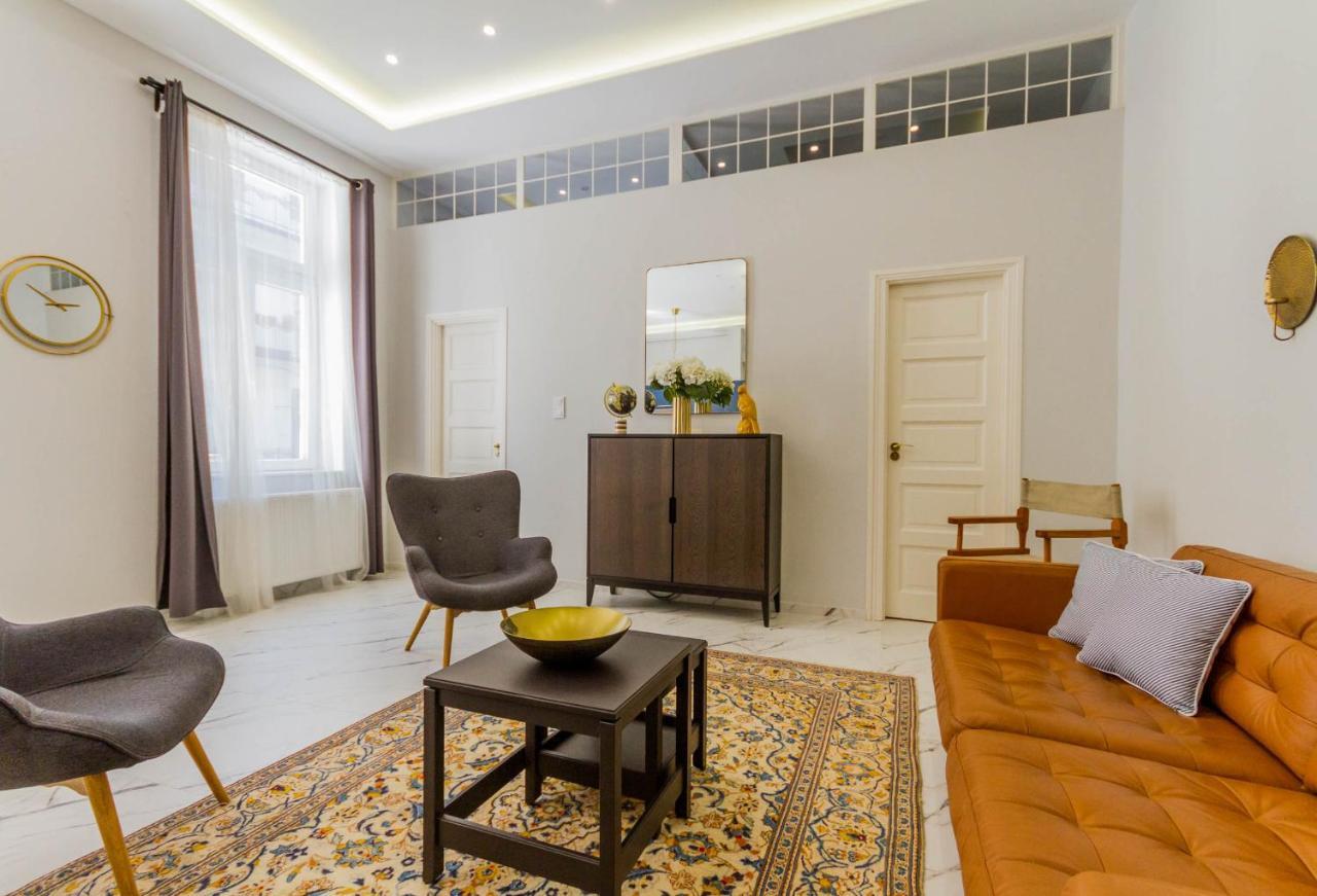 Bengt Apartment Kiraly Str. — Photos 3